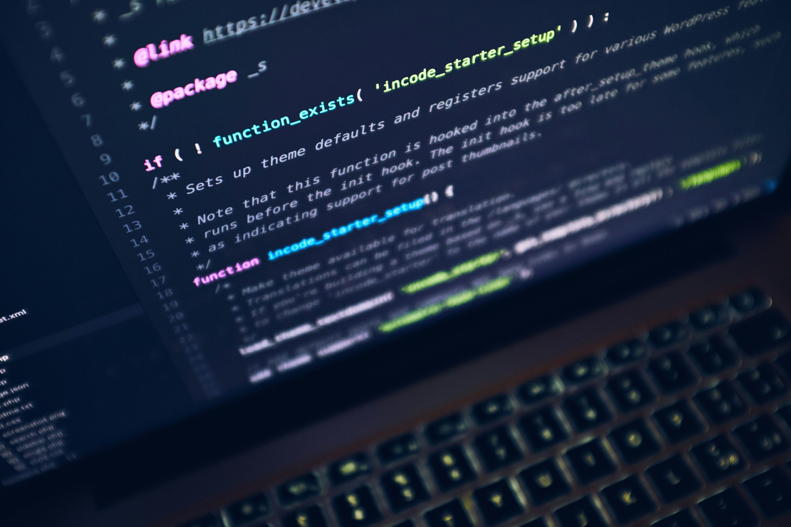 Apple- en Duke-onderzoekers presenteren een reinforcement learning-benadering die LLM’s in staat stelt tussentijdse antwoorden te geven, wat de snelheid en nauwkeurigheid verbetert.